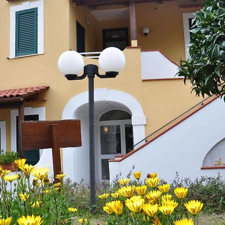 Hotel La Marticana Isquia Exterior foto