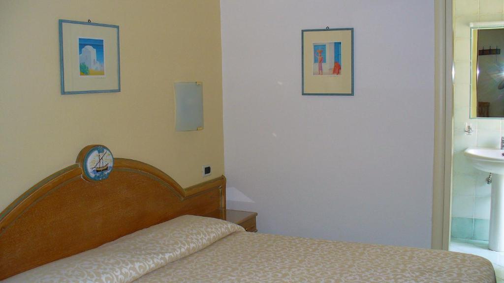 Hotel La Marticana Isquia Habitación foto