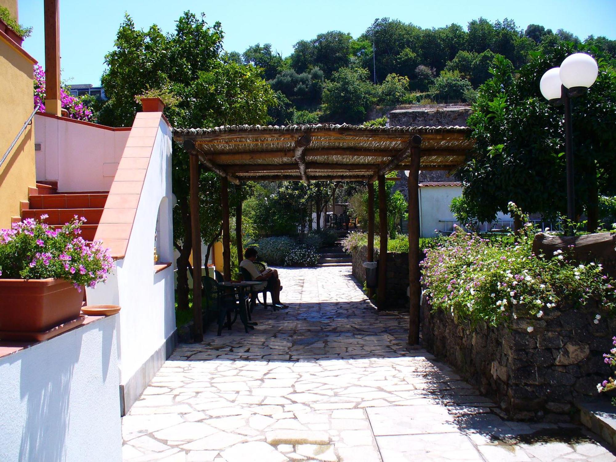 Hotel La Marticana Isquia Exterior foto