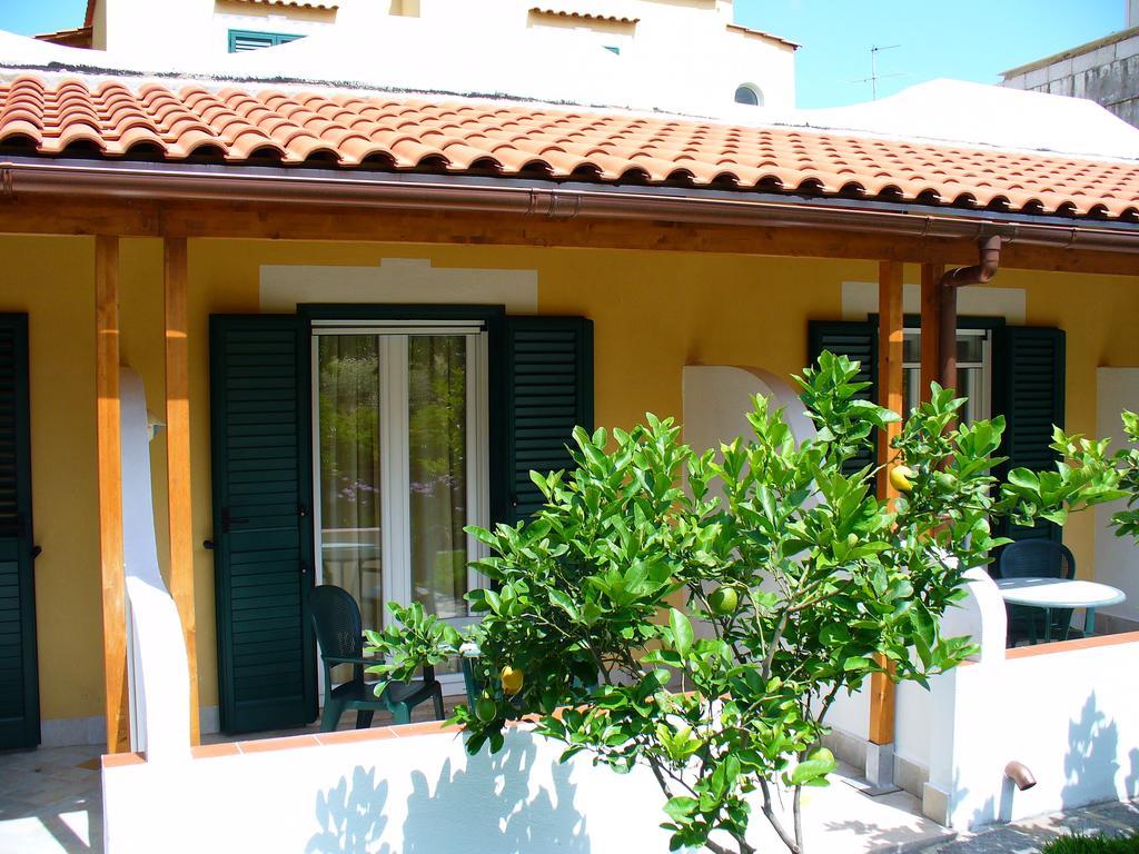 Hotel La Marticana Isquia Exterior foto
