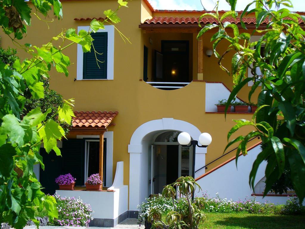 Hotel La Marticana Isquia Exterior foto