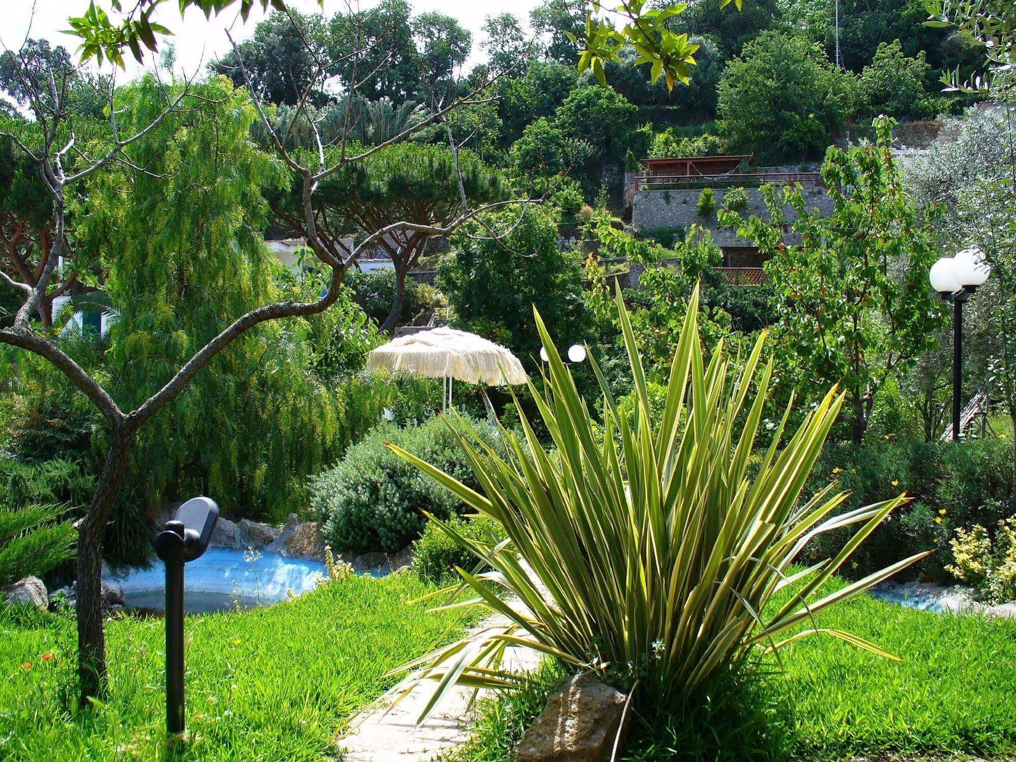 Hotel La Marticana Isquia Exterior foto